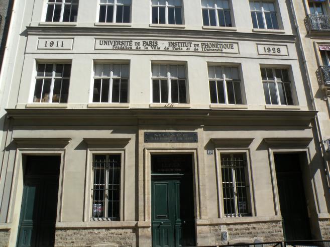  Institut de phonétique, rue des Bernardins